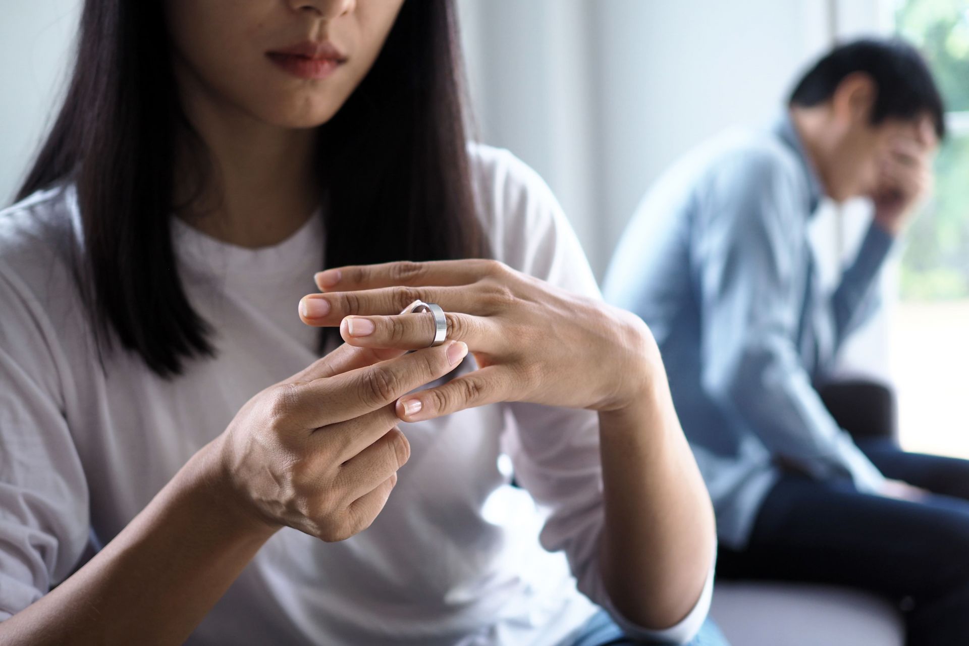 使用LINE收回功能的時間限制是多少?超過這個時間後還能否收回訊息?